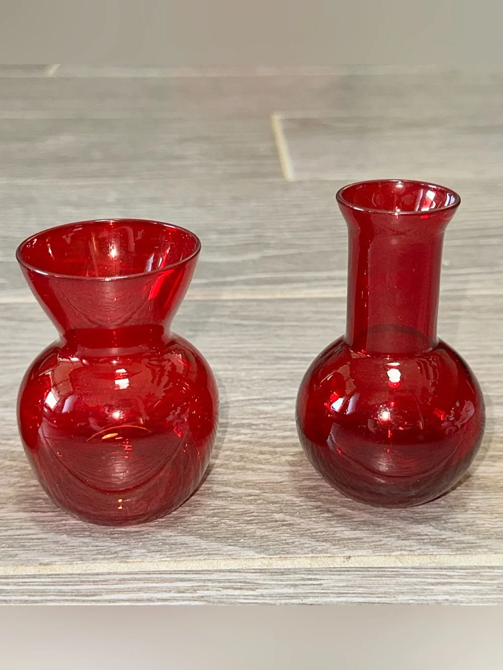 Crate & Barrel Ruby Red Bud Vases Mouth Blown Glass Set Of 4 Miniature Floral